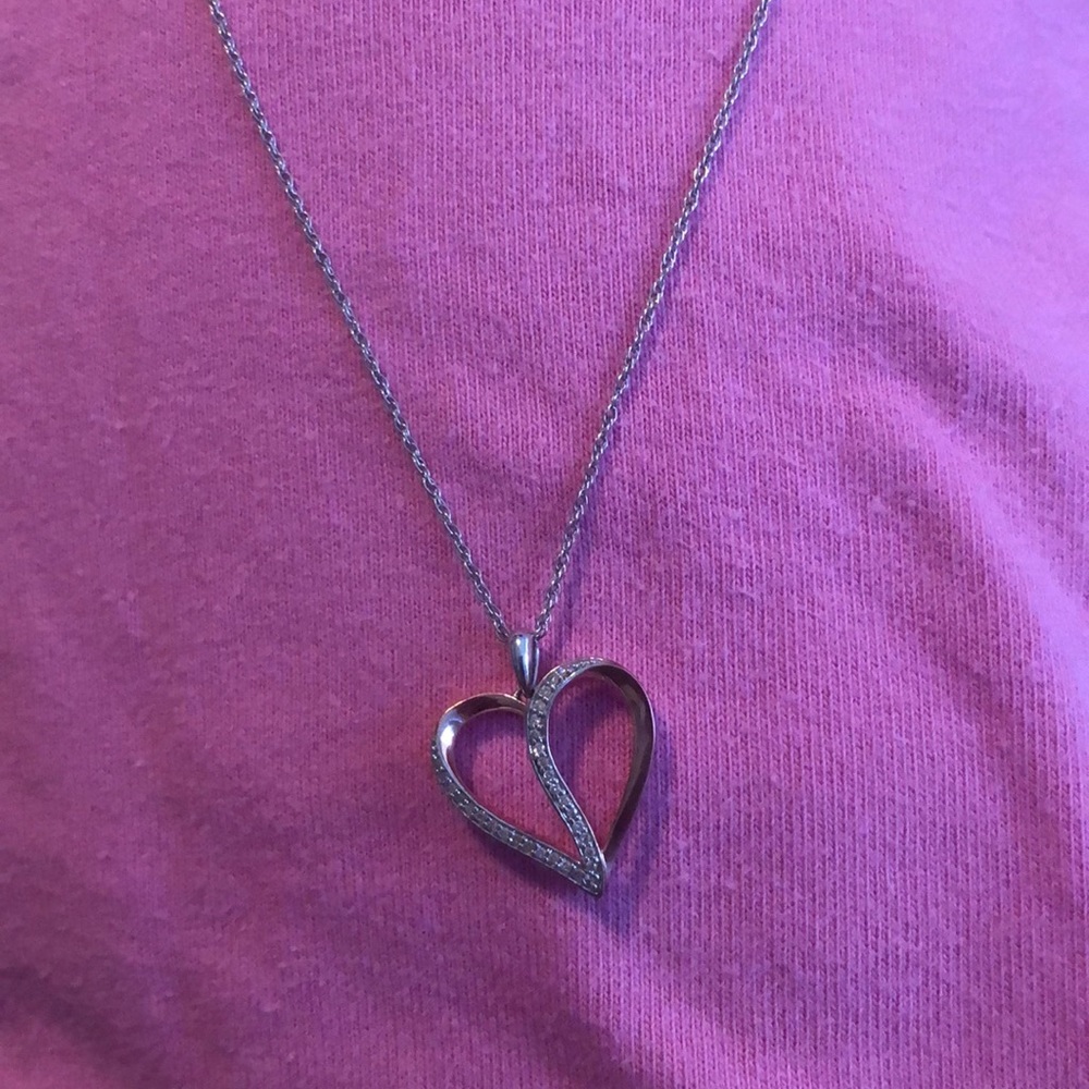 Silver Necklace with diamonds